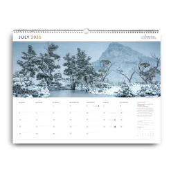 Australian Geographic Panorama Calendar 2025